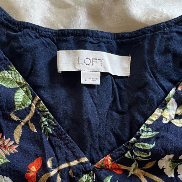 LOFT Ruffle Sleeveless Floral Blouse - Picture 4 of 5